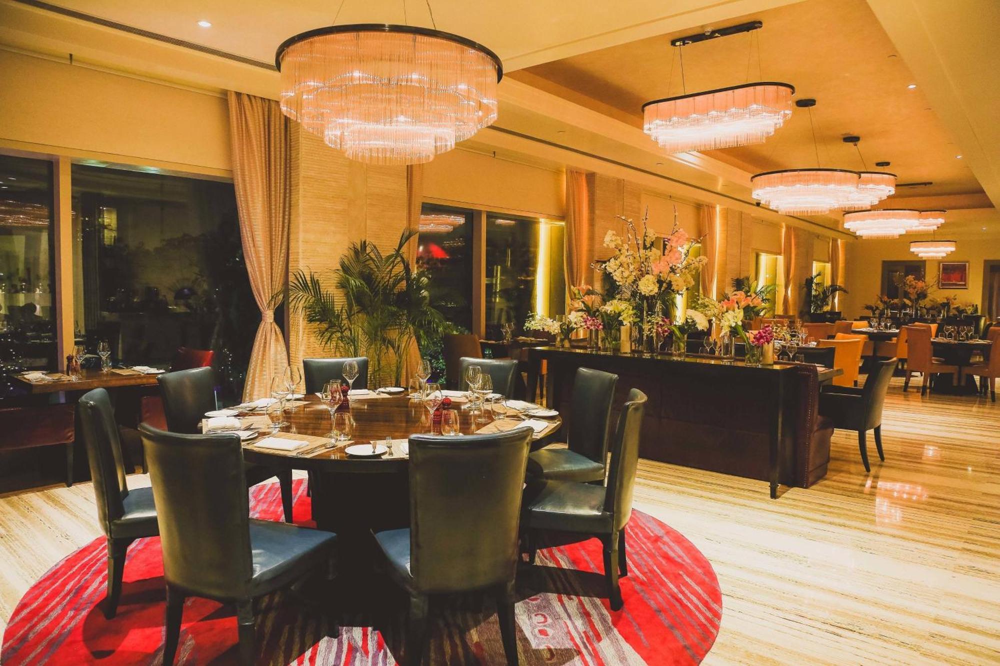 Le Meridien Gurgaon, Delhi NCR Buitenkant foto