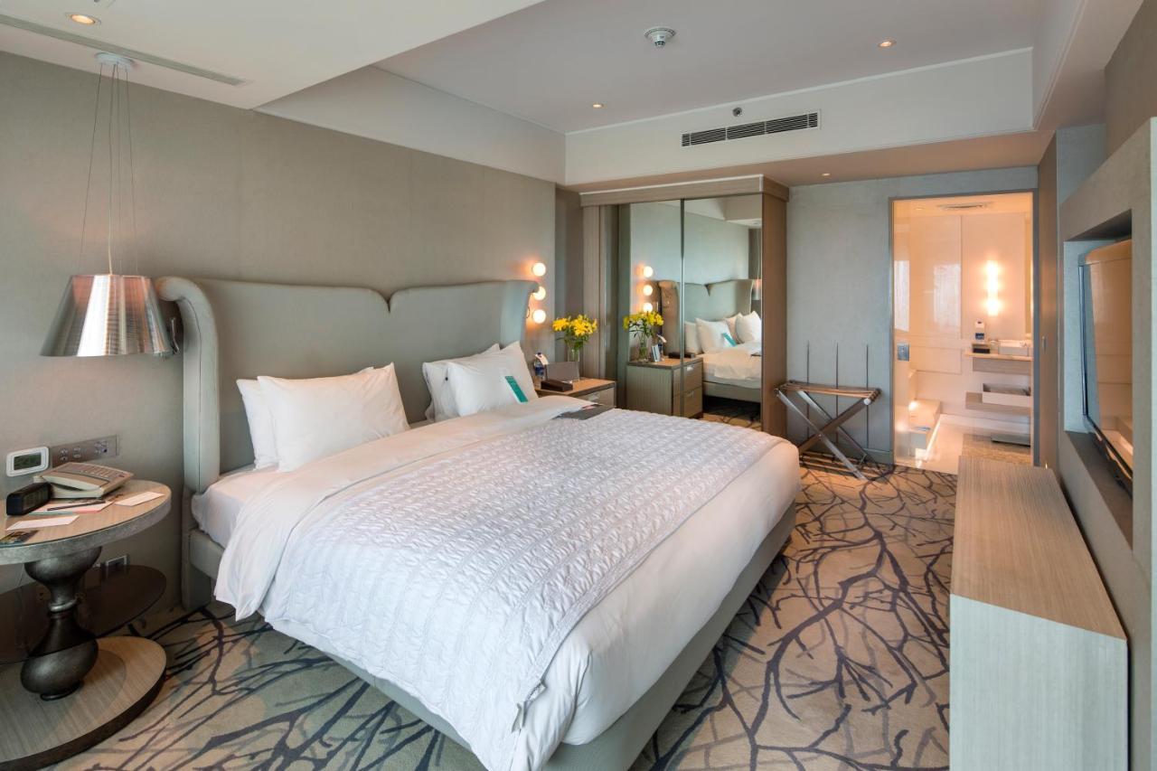 Le Meridien Gurgaon, Delhi NCR Buitenkant foto